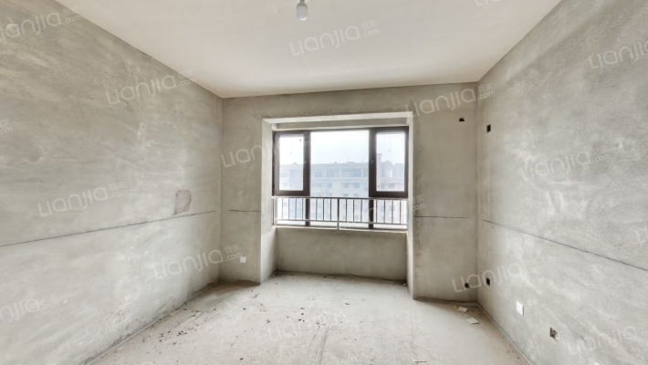 明瀚花香城二手房实景图