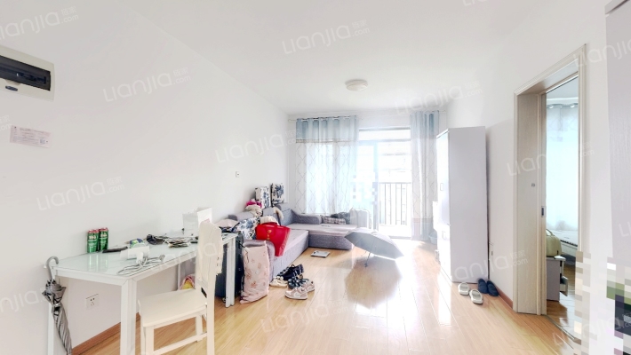 和昌中央城邦二手房实景图