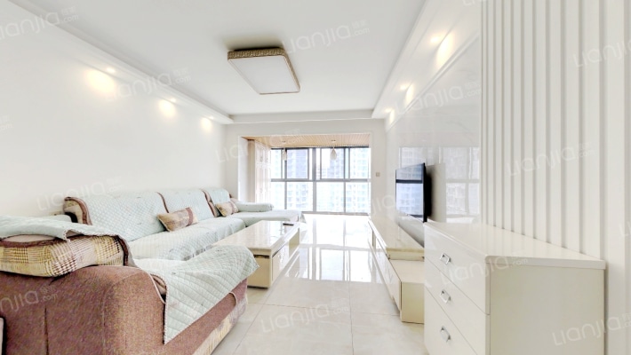 千禧河畔C区二手房实景图