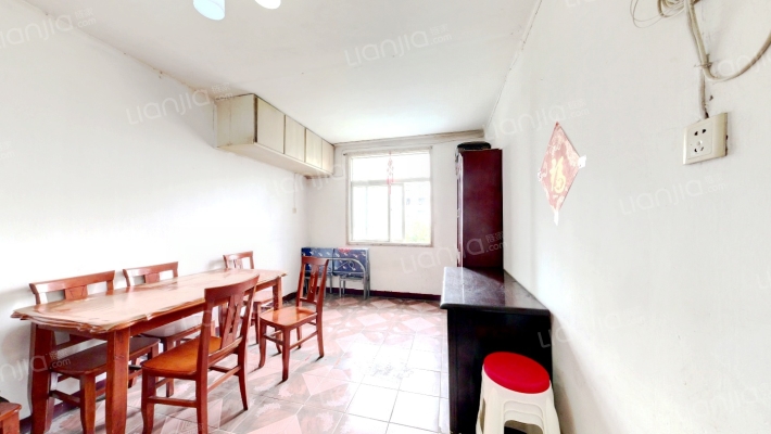 味精厂宿舍二手房实景图