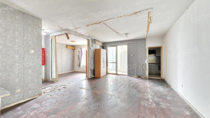 京贸国际公寓二手房实景图