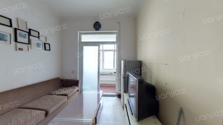 新郑路126号院二手房实景图