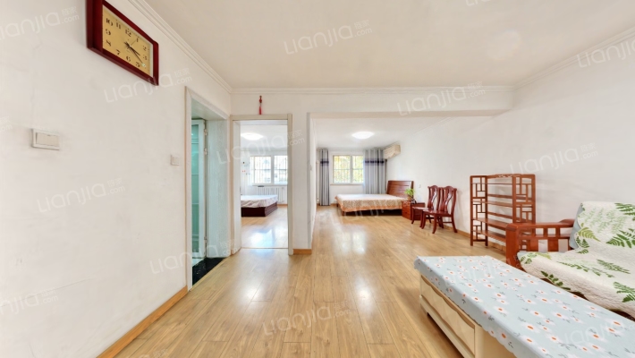 新园小区二手房实景图