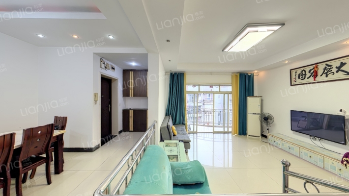 东方之骄二手房实景图