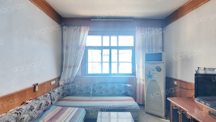 区政府院二手房实景图