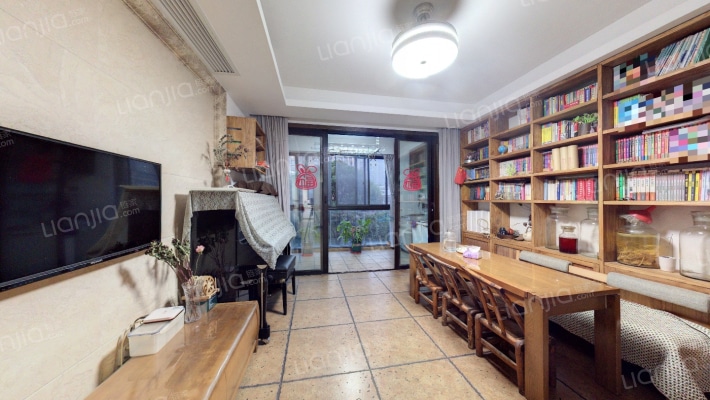 华艺星座二手房实景图