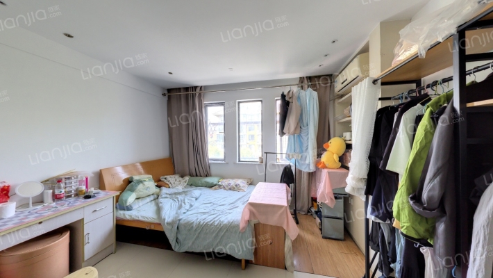 汇金广场二手房实景图