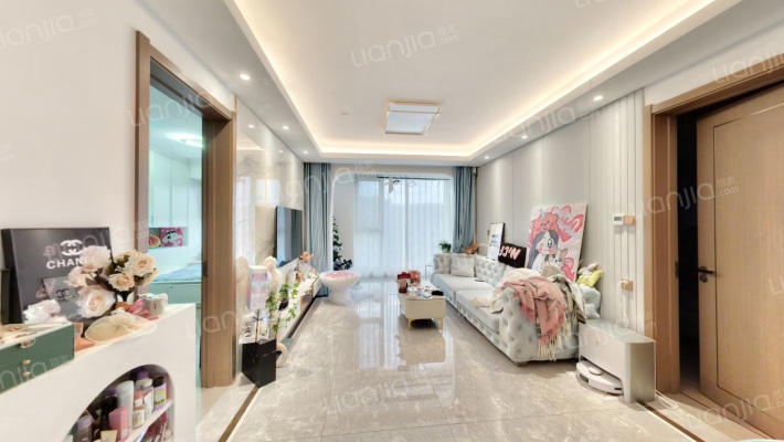 世茂揽樾二手房实景图