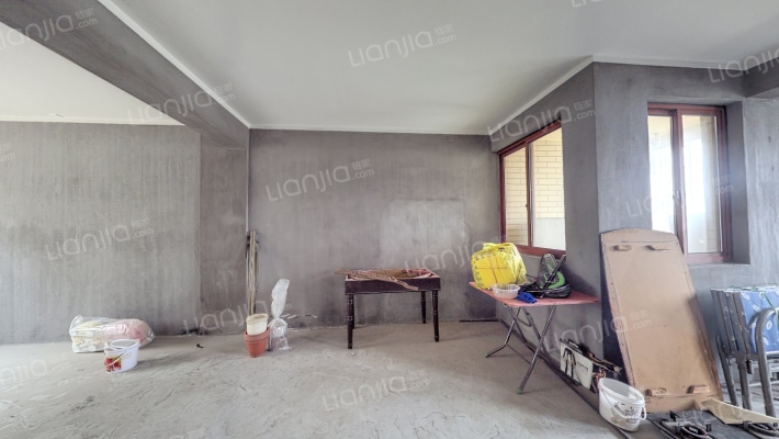 圣汐澜山二手房实景图