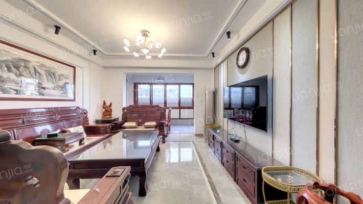 滨江世纪佳城（南院）二手房实景图