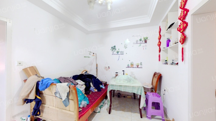 资景路22号二手房实景图