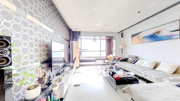 泰然南湖玫瑰湾一期二手房实景图