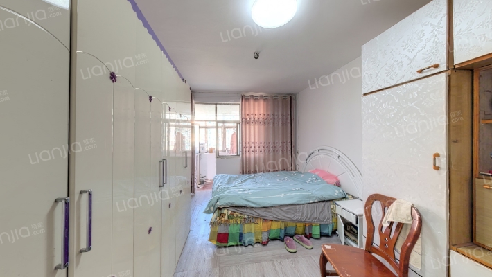 群英路14号院二手房实景图