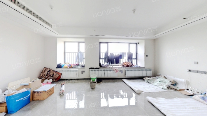 保利庭瑞阅江台江峯二手房实景图