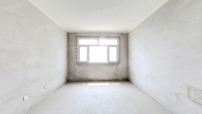 三田雍泓青海城二手房实景图