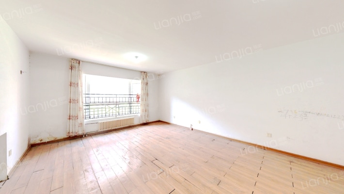 盈峰翠邸二手房实景图