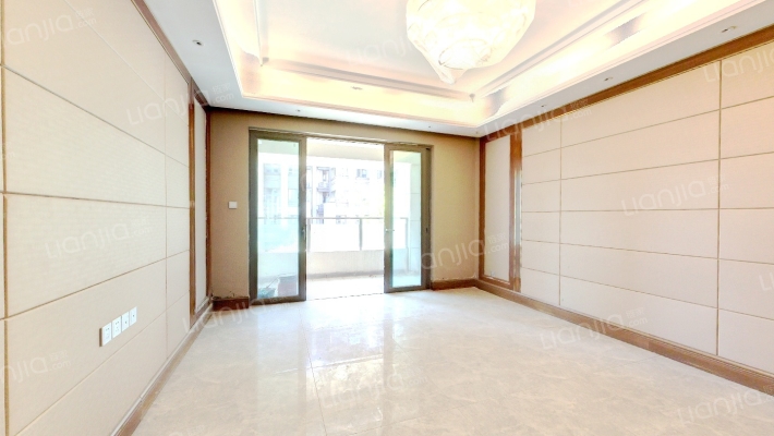 恒大潘安湖生态小镇二手房实景图