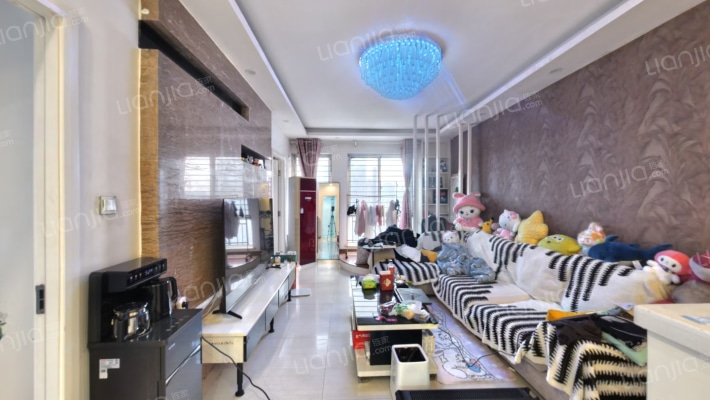 首座国际公寓二手房实景图