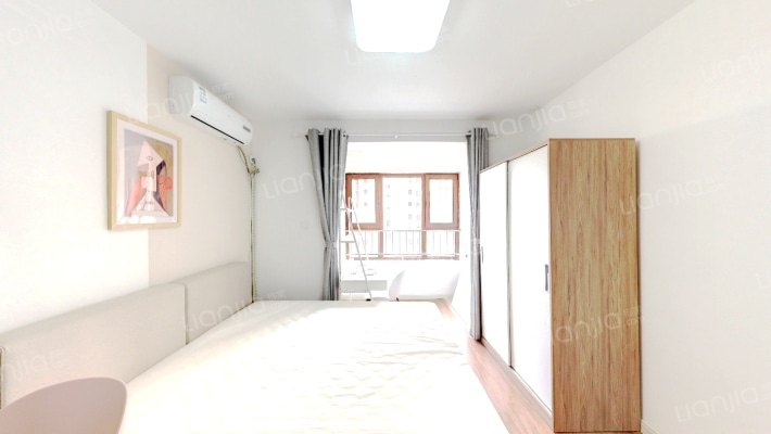 世茂璀璨公园二手房实景图