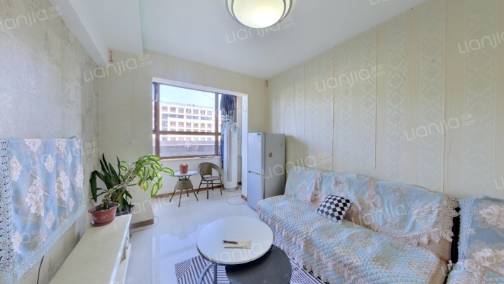 吉粮康郡二手房实景图