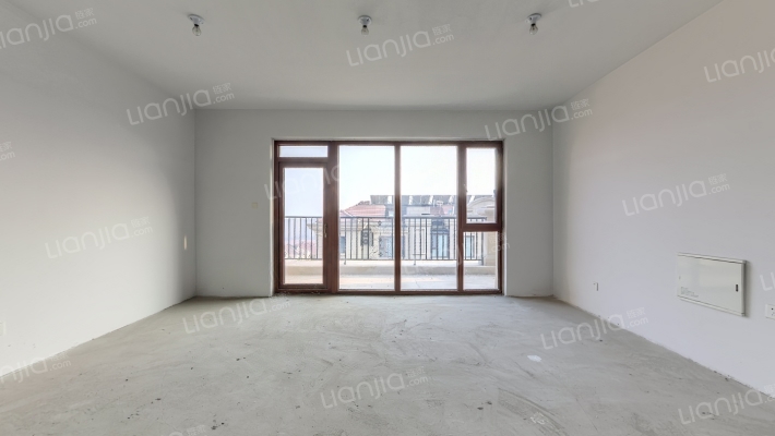 青建悦廷二手房实景图