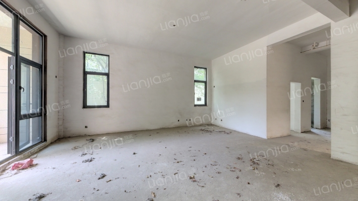 芙蓉山庄C区二手房实景图