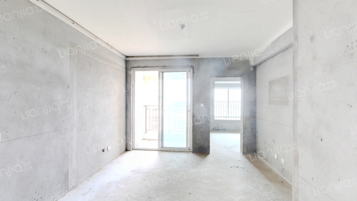 屏溪佳苑二手房实景图