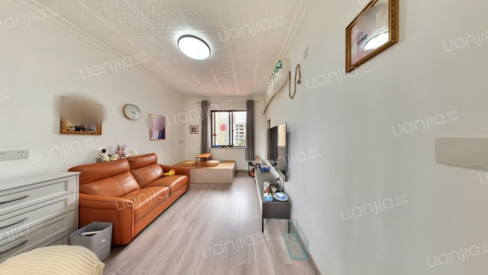 红光中学二手房实景图