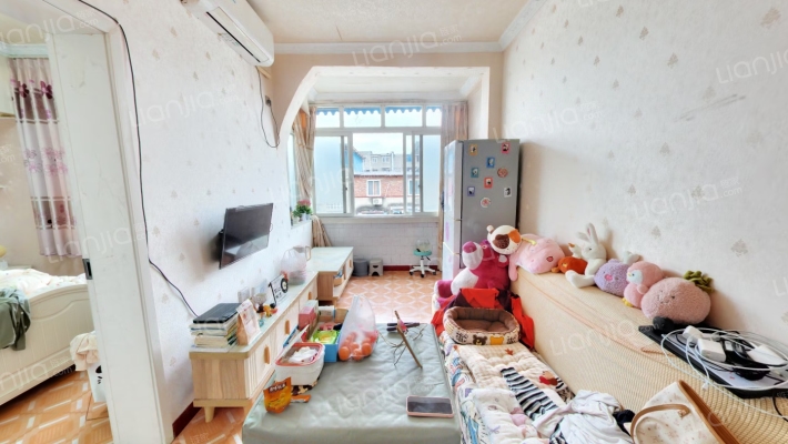 广场巷19号院二手房实景图