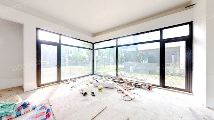 华发水郡二期二手房实景图