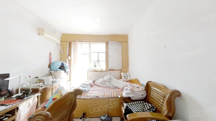 迎春里供电楼二手房实景图