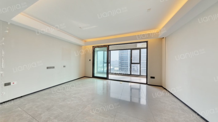 万科锦上和风华苑南区二手房实景图