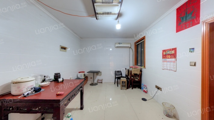 大诚苑西区二手房实景图