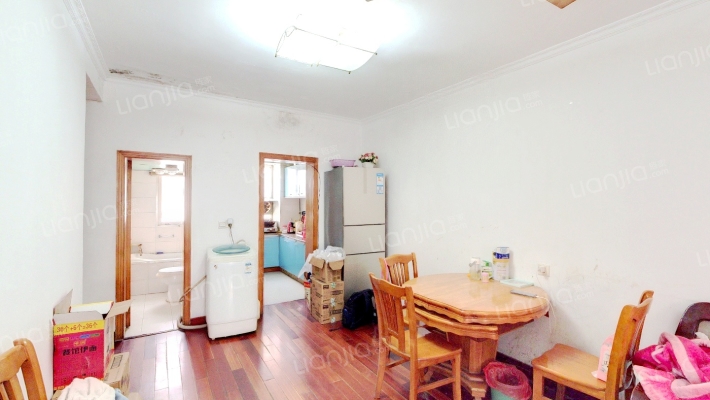 吕八街西二手房实景图