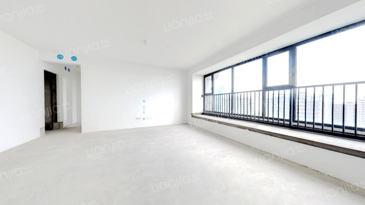 海信灵山湾天玺二手房实景图