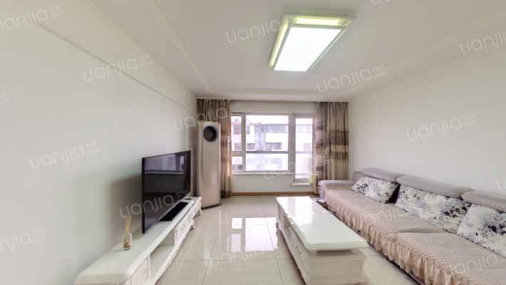 保利林语E区一期二手房实景图
