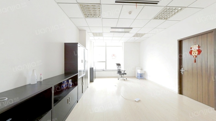 安达商务大厦二手房实景图