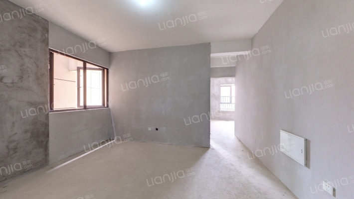 秀峰雅苑二手房实景图