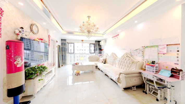 三寰融创城南园二手房实景图