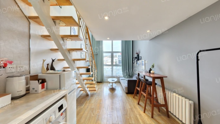 保利中央公园北区二手房实景图