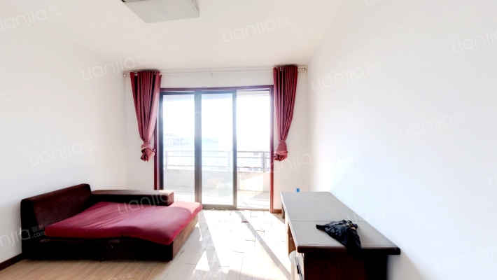 天鹅湾花园二手房实景图