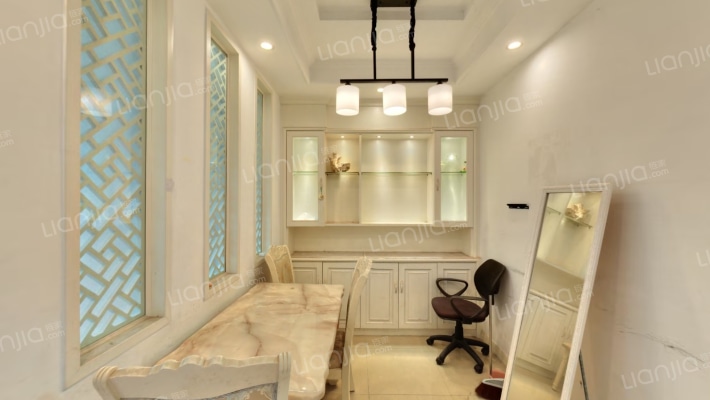 阳光水岸二手房实景图