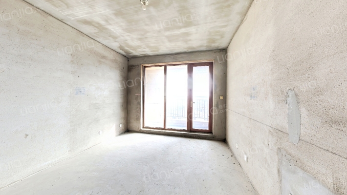 明珠城玖号院二手房实景图