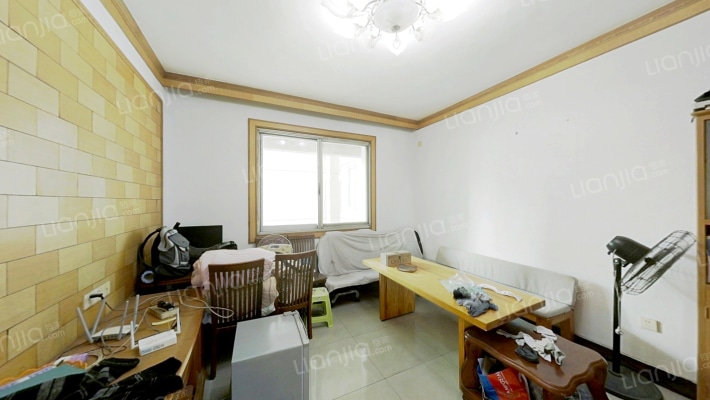 赣西监狱宿舍二手房实景图