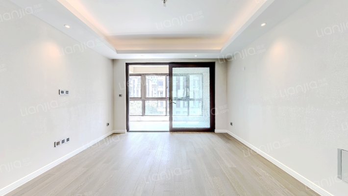 镜湖湾花园二手房实景图