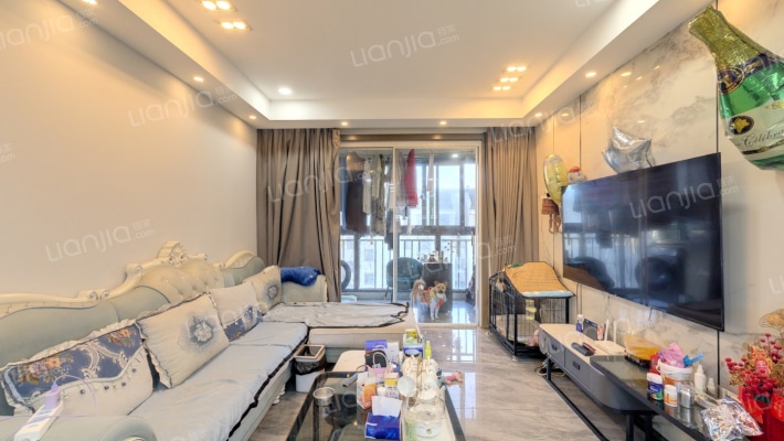 海湾名悦豪庭二手房实景图