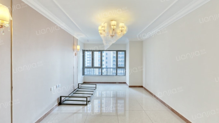 恒大中央广场六期二手房实景图