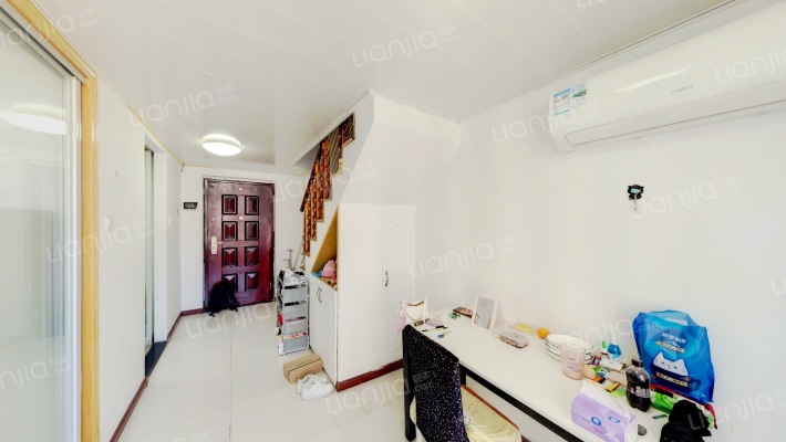 新典星座二手房实景图