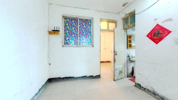 南阳路156号院二手房实景图