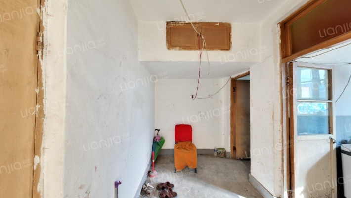 动力厂一宿舍二手房实景图